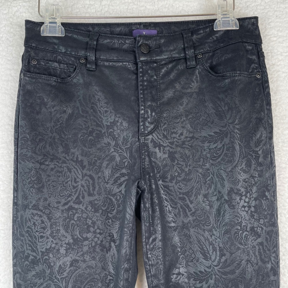 NYDJ Womens Black Paisley Damask Coated Skinny Jean Size 8 Floral Metallic Tonal